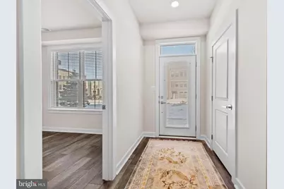 13039 Hattontown Square, Herndon, VA 20171 - Photo 5