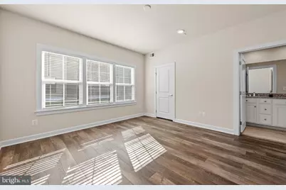 13039 Hattontown Square, Herndon, VA 20171 - Photo 37