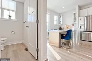 4456 Sulford Ter, Chantilly, VA 20151 - Photo 17