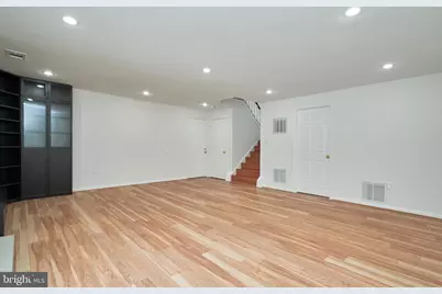 13715 Eastcliff Circle, Centreville, VA 20120 - Photo 23