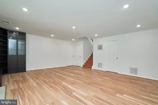 13715 Eastcliff Cir, Centreville, VA 20120 - Photo 23