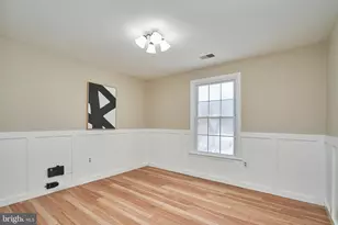 13715 Eastcliff Cir, Centreville, VA 20120 - Photo 25
