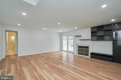 13715 Eastcliff Circle, Centreville, VA 20120 - Photo 21