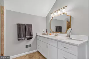 518 Brentwood Ct, Vienna, VA 22180 - Photo 27