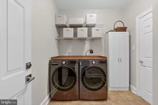 518 Brentwood Ct, Vienna, VA 22180 - Photo 35