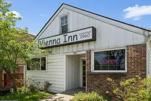 518 Brentwood Ct, Vienna, VA 22180 - Photo 57