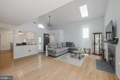 6015 Good Lion Court, Alexandria, VA 22315 - Photo 9