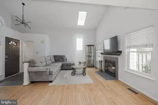 6015 Good Lion Ct, Alexandria, VA 22315 - Photo 7