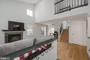 6015 Good Lion Ct, Alexandria, VA 22315 - Photo 5