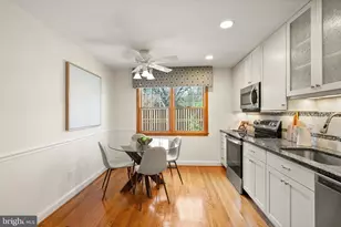 1838 Golf View Ct, Reston, VA 20190 - Photo 13