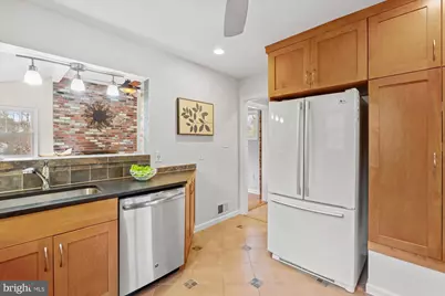 7912 Bainbridge Road, Alexandria, VA 22308 - Photo 15