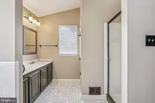 1326 Stourhead Ct, Herndon, VA 20170 - Photo 35