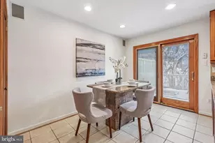 1326 Stourhead Ct, Herndon, VA 20170 - Photo 17