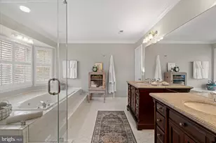 8812 Surrey Ct, Alexandria, VA 22309 - Photo 27