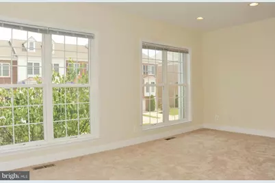 2492 Terra Cotta Circle, Herndon, VA 20171 - Photo 11