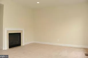 2492 Terra Cotta Cir, Herndon, VA 20171 - Photo 9