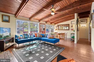 3408 Hartwell Ct, Falls Church, VA 22042 - Photo 9