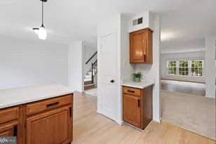 4020 Gregg Ct, Fairfax, VA 22033 - Photo 15