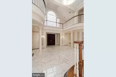 8537 Old Dominion Drive, McLean, VA 22102 - Photo 5