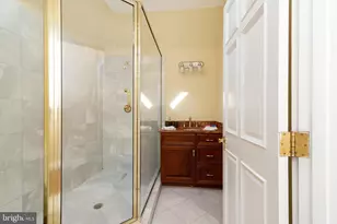 8537 Old Dominion Dr, McLean, VA 22102 - Photo 51