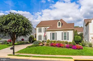 11916 Parkside Dr, Fairfax, VA 22033 - Photo 3