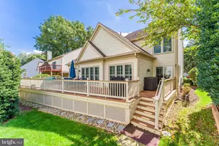 11916 Parkside Dr, Fairfax, VA 22033 - Photo 9