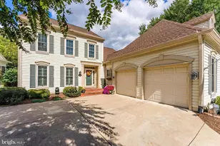 11916 Parkside Dr, Fairfax, VA 22033 - Photo 5