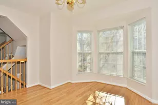 6414 Lureta Ann Ln, Springfield, VA 22150 - Photo 7