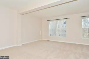 6414 Lureta Ann Ln, Springfield, VA 22150 - Photo 5