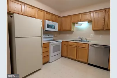 6414 Lureta Ann Lane, Springfield, VA 22150 - Photo 9