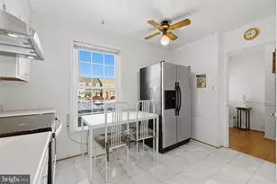 7227 Evanston Rd, Springfield, VA 22150 - Photo 9