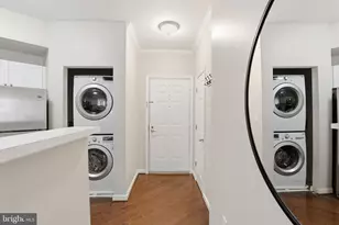 1641 International Dr, McLean, VA 22102 - Photo 35