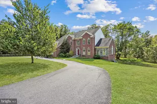 6975 Idylwood Rd, Falls Church, VA 22043 - Photo 3