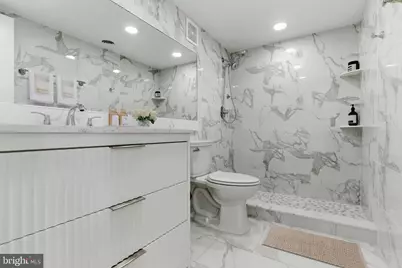 2600 Indian Drive #2C, Alexandria, VA 22303 - Photo 11