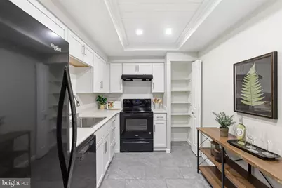 7721 Tremayne Place #211, McLean, VA 22102 - Photo 15