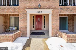 5902 Cove Landing Rd, Burke, VA 22015 - Photo 3