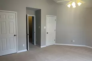 14223 Brenham Dr, Centreville, VA 20121 - Photo 11