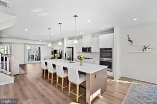 14522 George Carter Way, Chantilly, VA 20151 - Photo 5