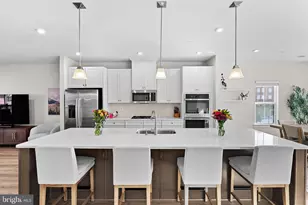 14522 George Carter Way, Chantilly, VA 20151 - Photo 7