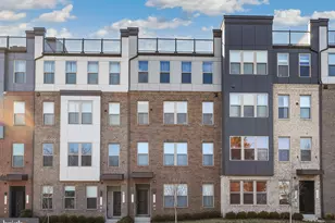 13508 Innovation Station Loop, Herndon, VA 20171 - Photo 5