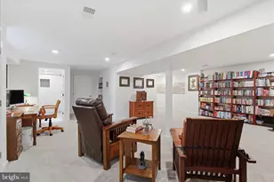 7923 Lake Pleasant Dr, Springfield, VA 22153 - Photo 37