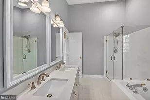 8110 Meadow Springs Ct, Vienna, VA 22182 - Photo 11