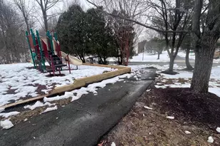 8110 Meadow Springs Ct, Vienna, VA 22182 - Photo 35