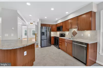 8110 Meadow Springs Court, Vienna, VA 22182 - Photo 15