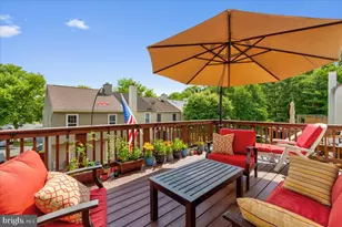 6940 Compton Ln, Centreville, VA 20121 - Photo 11