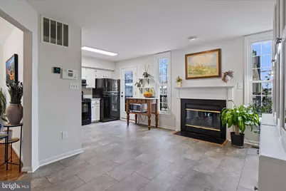 6940 Compton Lane, Centreville, VA 20121 - Photo 5