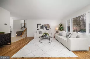 6627 Kennedy Ln, Falls Church, VA 22042 - Photo 5