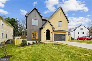 6707 Hallwood Ave, Falls Church, VA 22046 - Photo 3