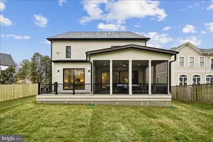 6707 Hallwood Ave, Falls Church, VA 22046 - Photo 5