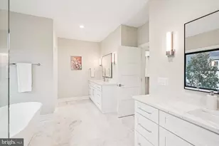 6707 Hallwood Ave, Falls Church, VA 22046 - Photo 57